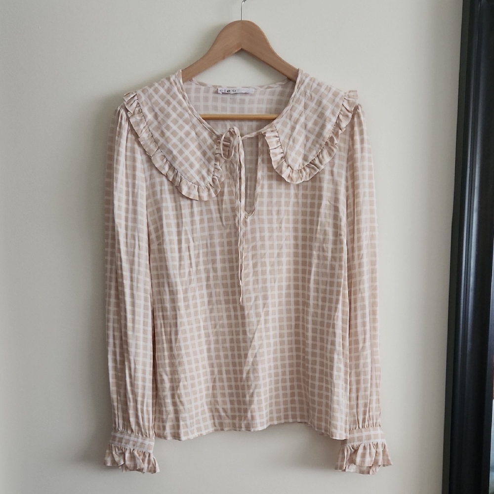 Peter Pan Collar Blouse